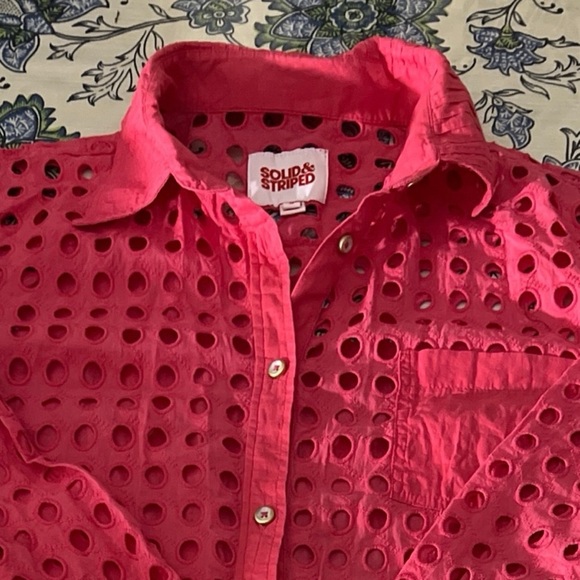 Solid and stripped Red Eyelet to and skirt - Picture 5 of 5